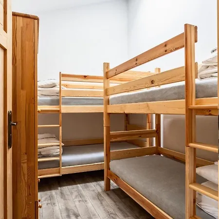 Goscinne Hostel