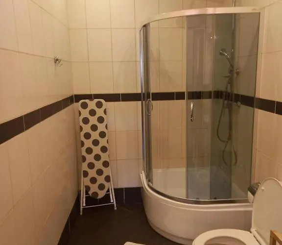 Goscinne אכסניה *